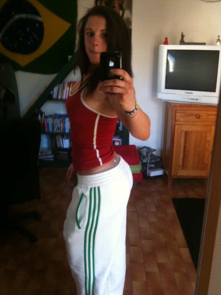 Linda Durbesson taking a selfie