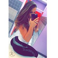 Linda Durbesson taking a selfie