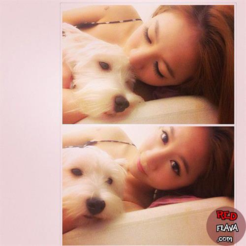 Lin Cai Ti taking a selfie