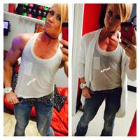 Amanda Michelle Folstad Ptak taking a selfie