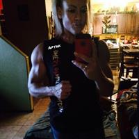 Amanda Michelle Folstad Ptak taking a selfie