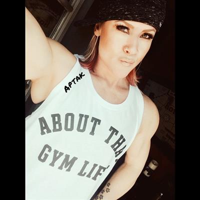 Amanda Michelle Folstad Ptak Selfie Pictures Amanda Michelle Folstad Ptak taking a selfie