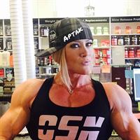 Amanda Michelle Folstad Ptak taking a selfie