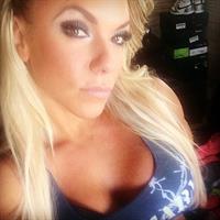 Minna Pajulahti taking a selfie