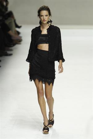 Alessandra Ambrosio Dolce Gabbana 