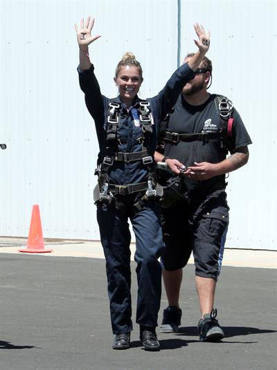 AnnaLynne McCord skydives from 18,000 feet at a charity event, Lompoc August 16, 2014