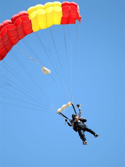 AnnaLynne McCord skydives from 18,000 feet at a charity event, Lompoc August 16, 2014