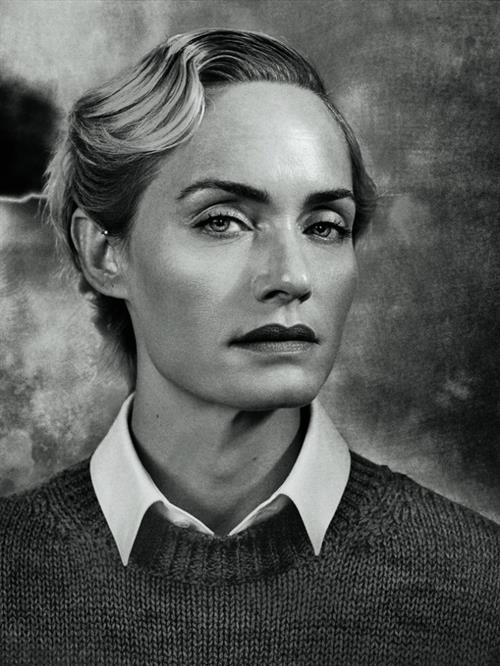 Amber Valletta