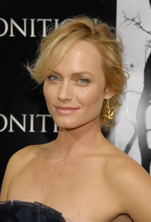 Amber Valletta