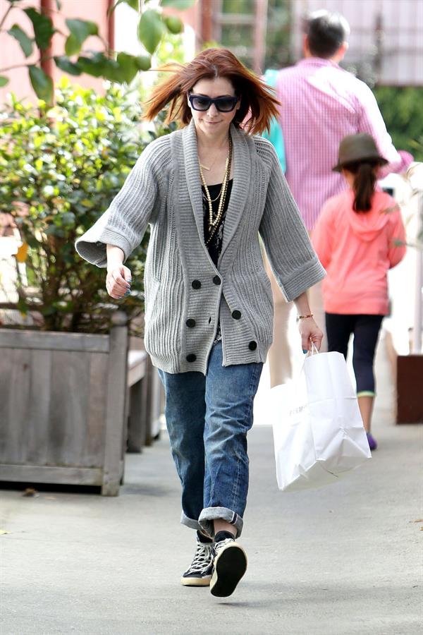 Alyson Hannigan Candids Leaving the Brentwood Country Mart in L.A - March 28th, 2014 