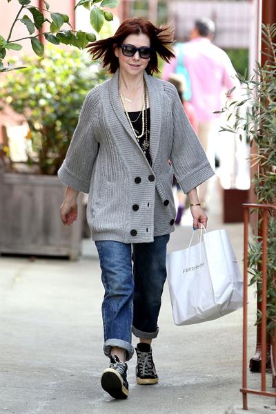 Alyson Hannigan Candids Leaving the Brentwood Country Mart in L.A - March 28th, 2014 