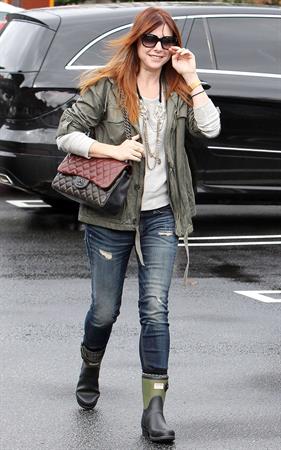 Alyson Hannigan Shopping in Brentwood (November 21, 2013) 