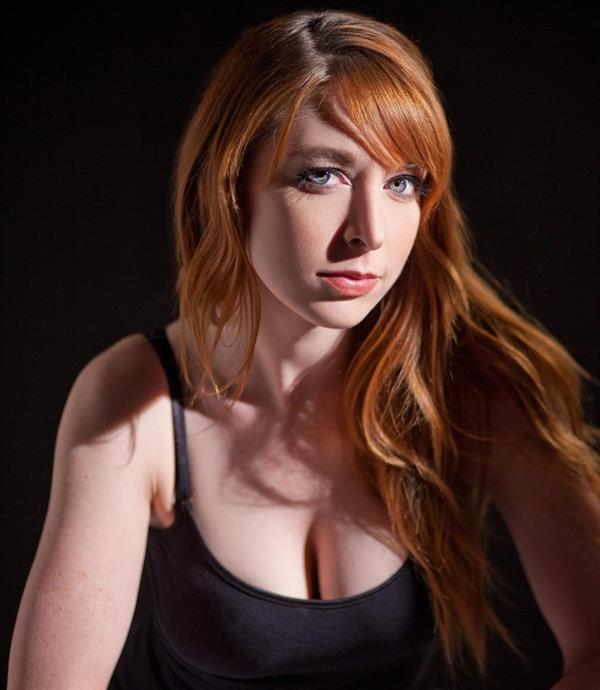 Lisa Foiles