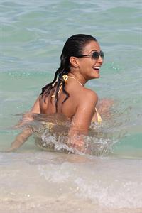 Emmanuelle Chriqui Bikini candids in Miami, 29 Aug 2013 