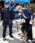 Jane Lynch in New York City (May 21, 2013) 