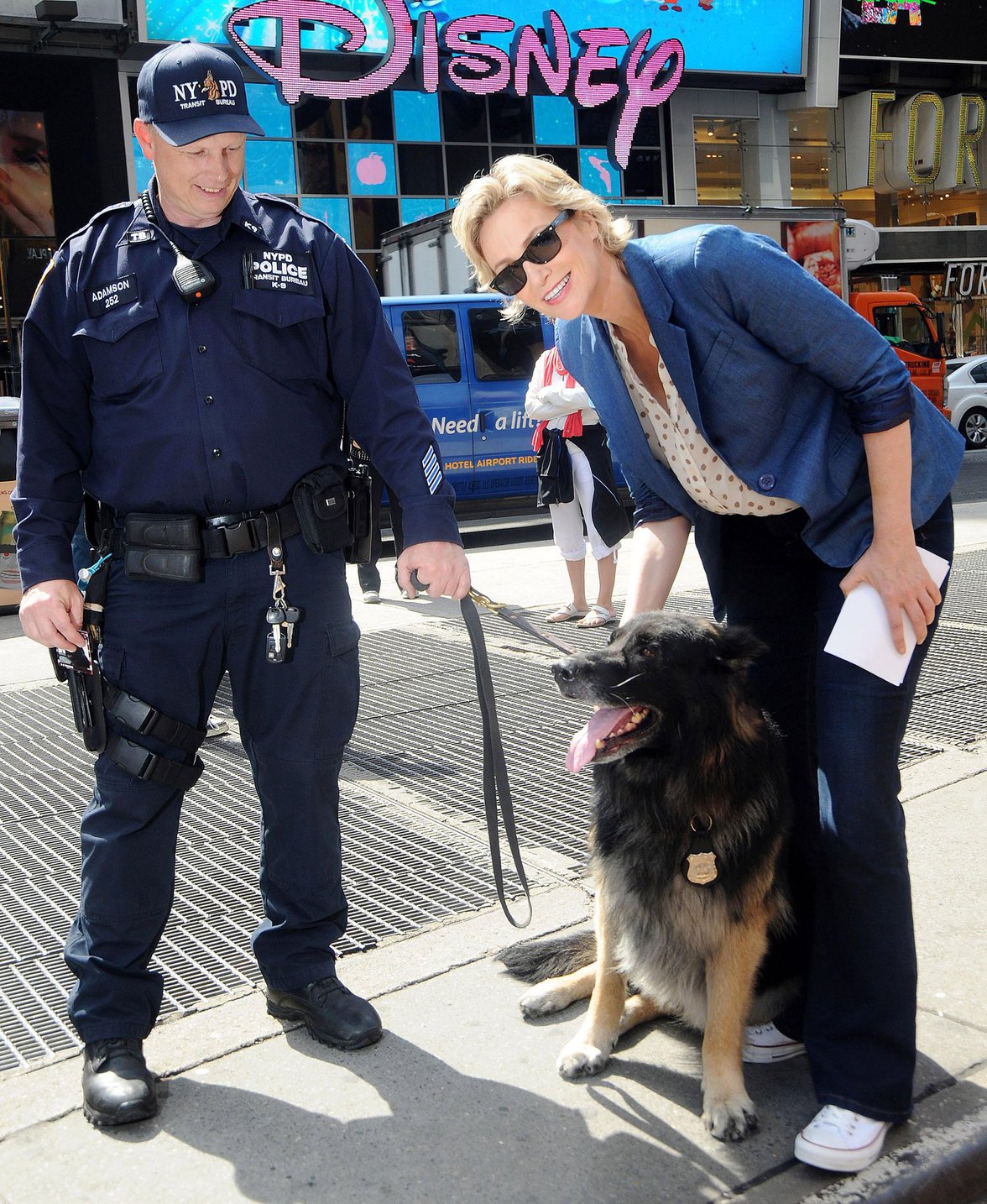 Jane Lynch in New York City (May 21, 2013) 
