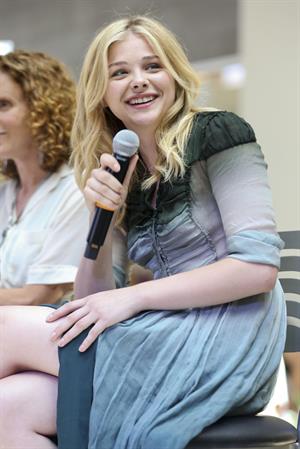 Chloe Grace Moretz attends a QA session Promoting  If I Stay in Seattle 