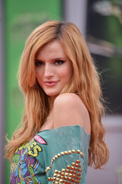 Bella Thorne at the Teenage Mutant Ninja Turtles L.A. premiere