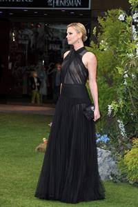 Charlize Theron and Kristen Stewart at the  Snow White And The Huntsman  World Premiere, May 14, 2012