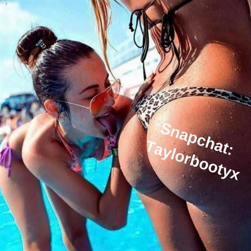 Anonymous in a bikini - ass