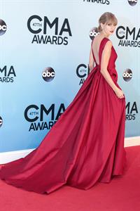 Taylor Swift - 47th Annual CMA Awards 11/6/13  