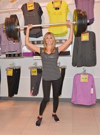 Heidi Klum Launch her new Collection 'Heidi Klum for New Balance' at Lady Foot Locker in Culver City 14.03.13 