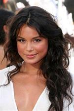 Nathalie Kelley