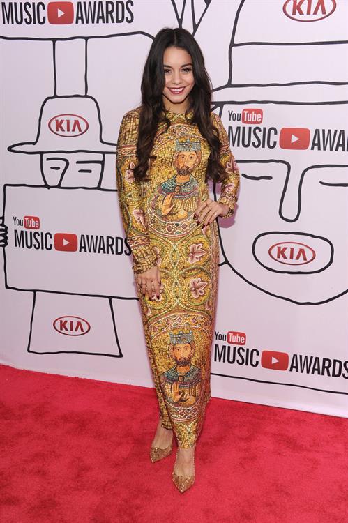 Vanessa Hudgens – YouTube Music Awards 11/3/13  
