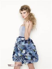 Taylor Swift - Glamour 2009/2010 by Matthias Vriens