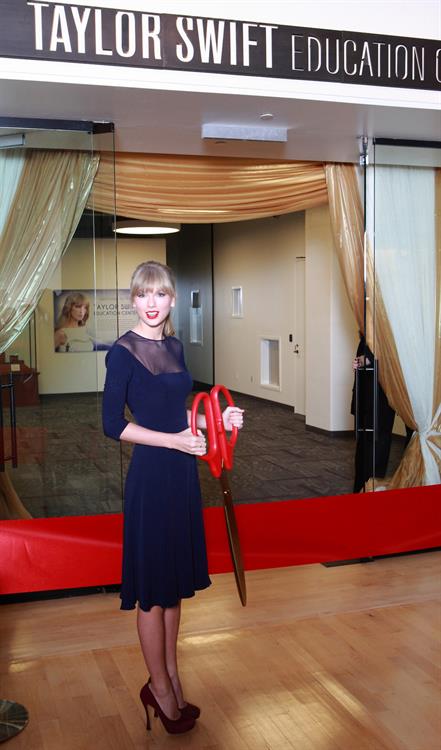 Taylor Swift Opening of the Taylor Swift Education Center in Nashville, October 12, 2013 