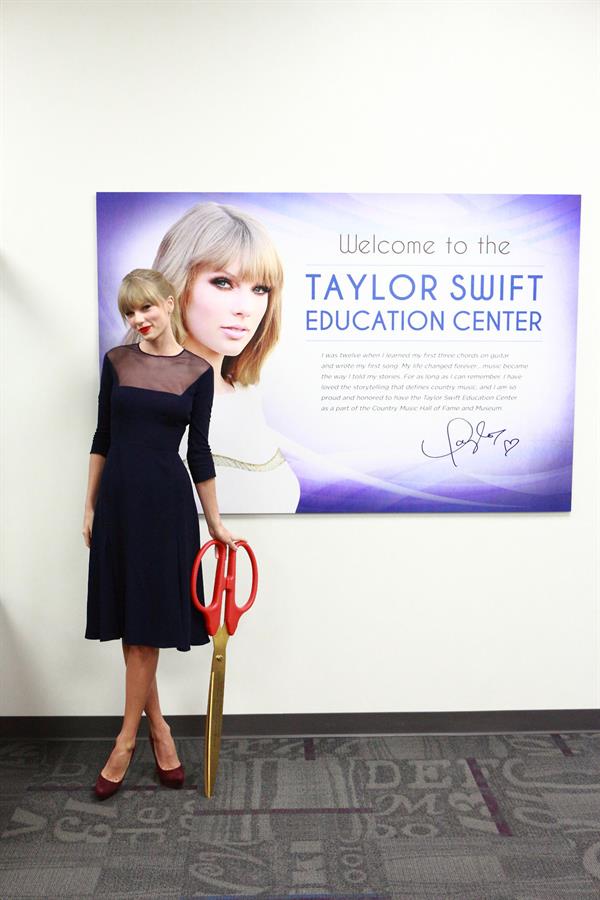 Taylor Swift Opening of the Taylor Swift Education Center in Nashville, October 12, 2013 