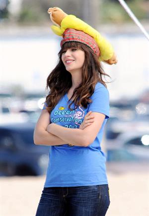Zooey Deschanel – “New Girl” set in Malibu 10/7/13  