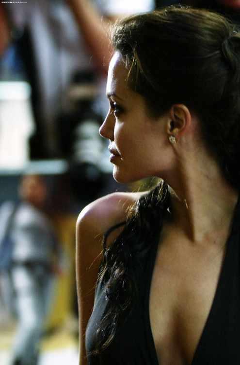 Angelina Jolie