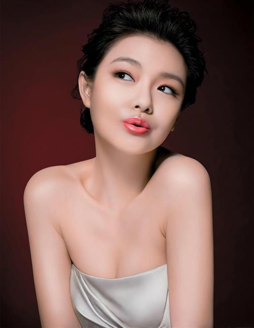 Barbie Hsu