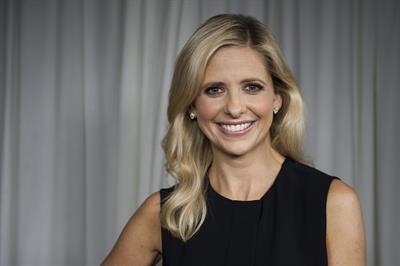 Sarah Michelle Gellar Portrait session in Los Angeles on September 24, 2013