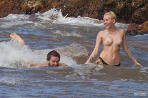 Miley Cyrus Topless In Maui
