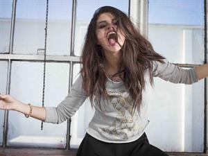 Selena Gomez – Adidas NEO Winter 2013 Shoot 4/29/13  