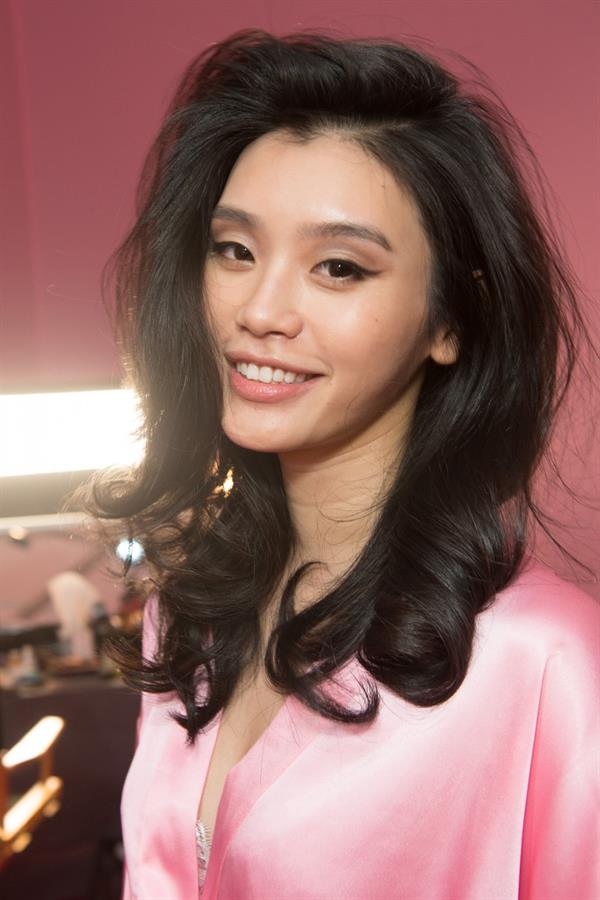 Ming Xi