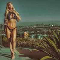Kindly Myers Bikini Pictures Kindly Myers in a bikini