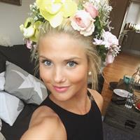 Silje Norendal taking a selfie