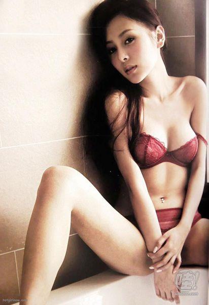 Jeana Ho in lingerie