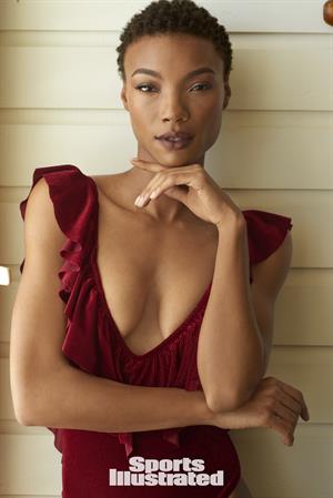 Lyonna Fairbanks in Sports Illustrated 2018