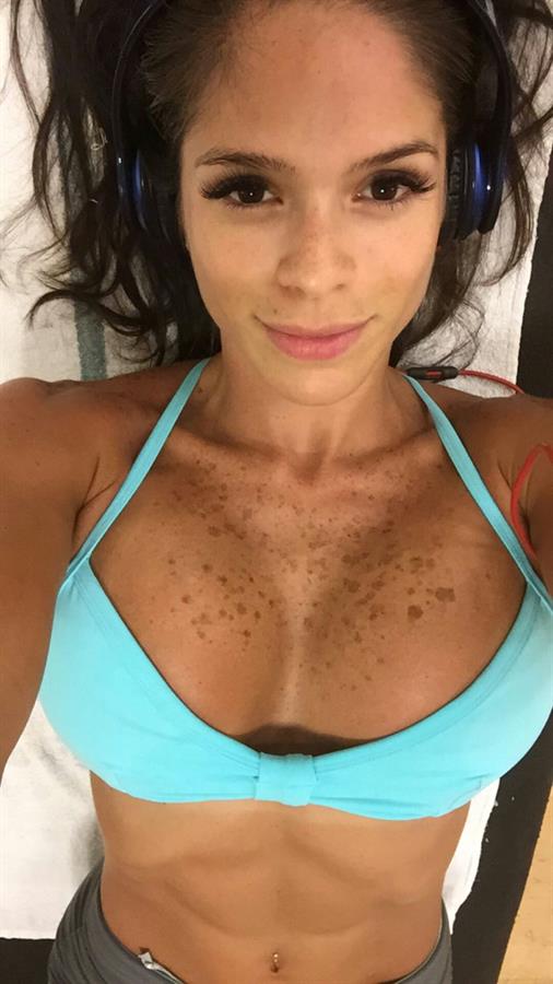 Michelle Lewin in a bikini taking a selfie