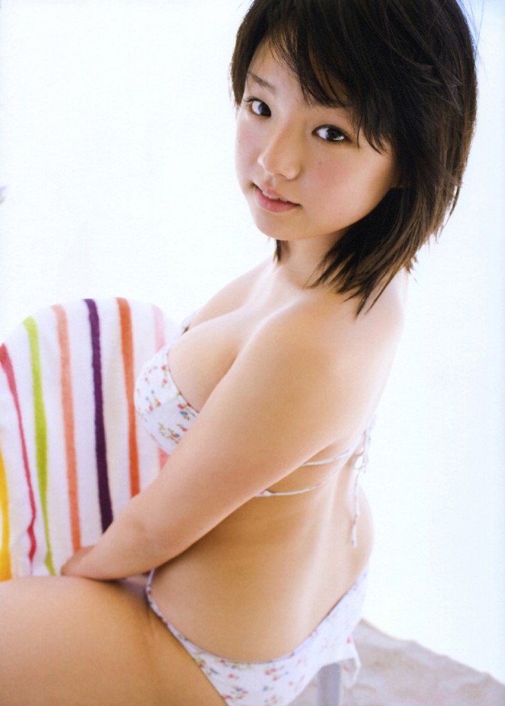 Ai Shinozaki in a bikini