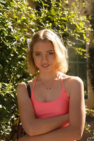 Chloe Pictures Beautiful Chloe