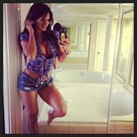 Michelle Lewin taking a selfie