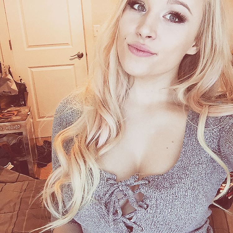 Sonya taking a selfie