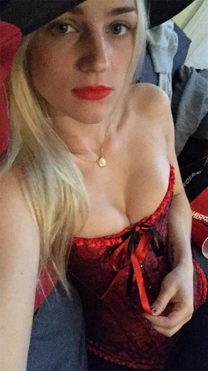 Leona Clarke taking a selfie