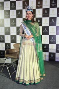 Manushi Chhillar