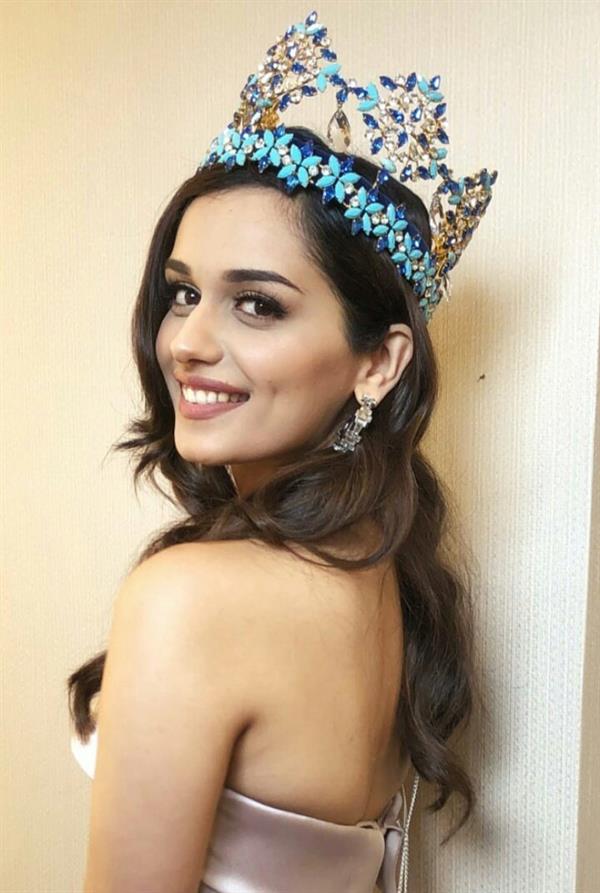 Manushi Chhillar